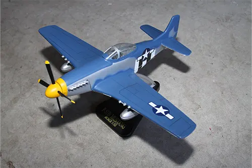 Custom finished P-51 Mustang model from the Super Wings prototype line displayed with stand